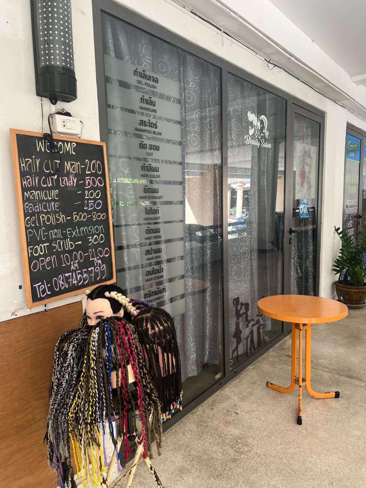 Private Modern Apartments By Patong Vacation Rentals Located In The Heart Of Patong, Walking Distance To The Beach, Kitchen, Private Bathroom, Seating Area, 65" Smart Tv With Free Wifi Luaran gambar